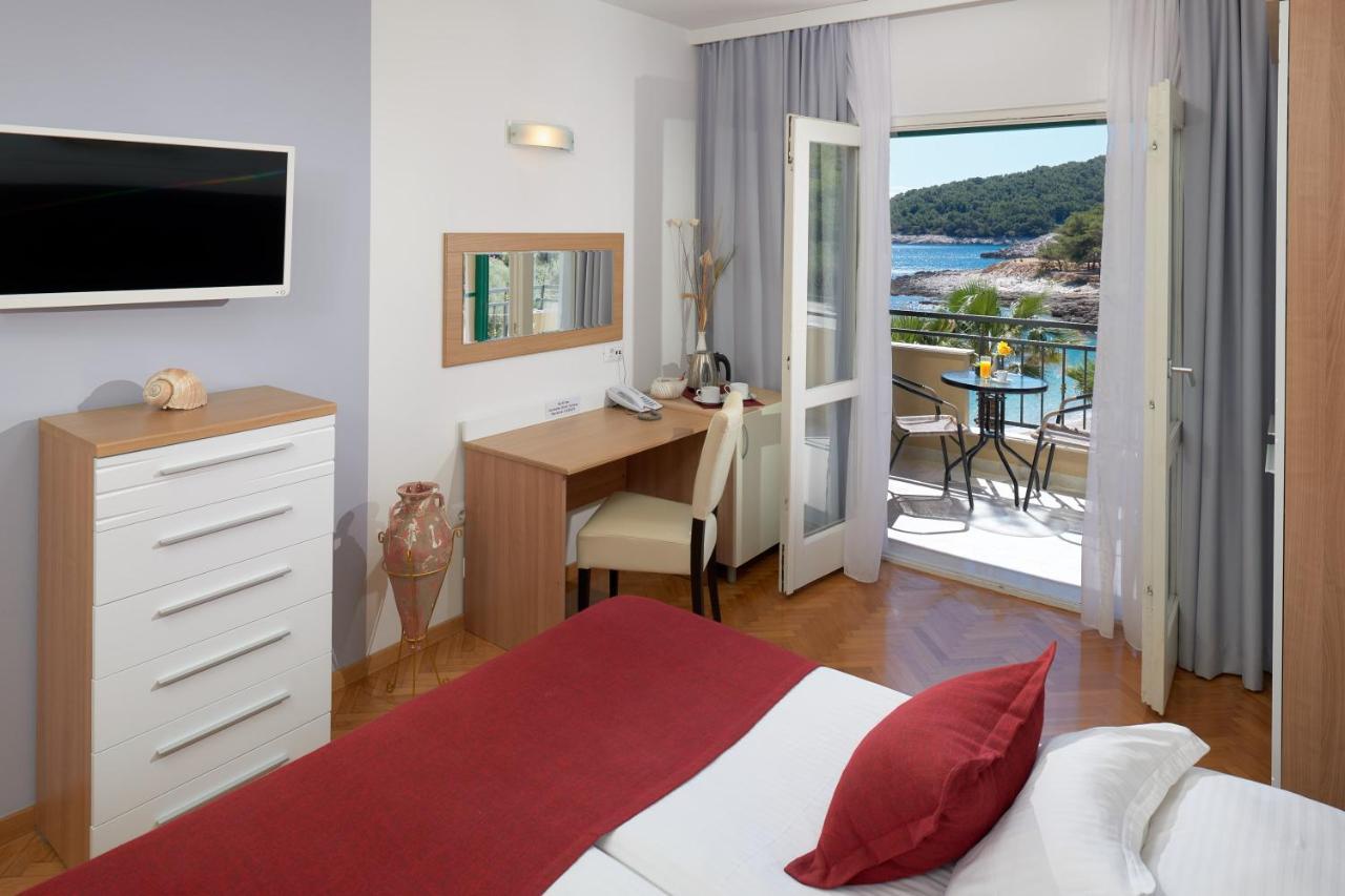 Hotel Fortuna Milna  Kültér fotó